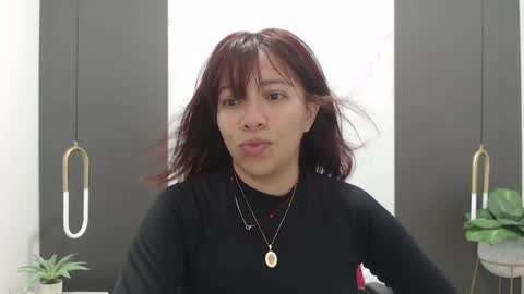 Snapshot of alma_fenix chatting on February 4, 12:22 pm ALMA FENIX online show from February 4, 12:22 pm