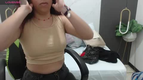 Snapshot of alma_fenix chatting on March 8, 12:07 pm ALMA FENIX online show from March 8, 12:07 pm
