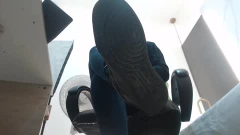 Snapshot of alma_fenix chatting on February 13, 12:11 pm ALMA FENIX online show from February 13, 12:11 pm