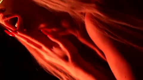 Alvuwka online show from December 5, 7:30 am