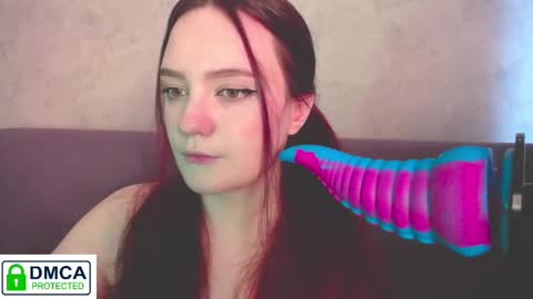 Snapshot of alyssa__scarlet chatting on February 11, 9:53 am Alyssa online show from February 11, 9:53 am