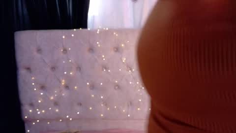 alyssa_joness online show from January 8, 1:26 pm