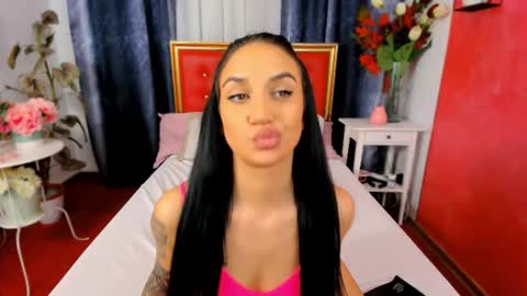 Alyssa online show from November 5, 10:09 am