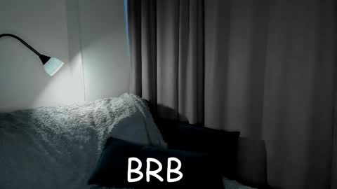 Alyssa  I will be online December 4 at 2000 UTC  online show from November 13, 8:02 am