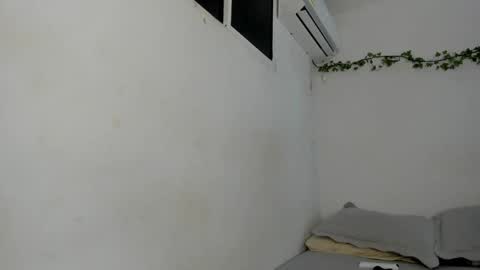 AMAIA online show from April 5, 8:08 pm