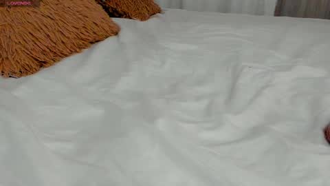 Snapshot of amaia_mendoza chatting on February 28, 6:41 pm Amaia Mendoza online show from February 28, 6:41 pm