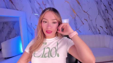Snapshot of amaiahaywood chatting on October 5, 11:32 pm Amaia Haywood online show from October 5, 11:32 pm