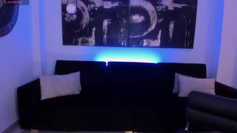 Amalia cruss online show from October 29, 9:39 pm