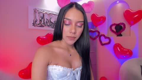 Amalia cruss online show from February 13, 11:39 pm