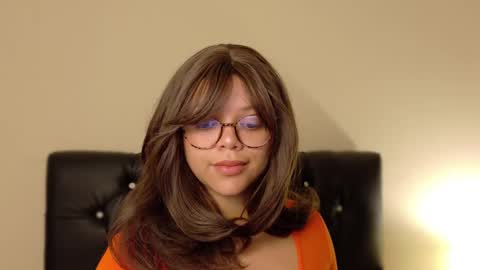 Snapshot of amand1_sweet chatting on February 27, 1:17 pm online show from February 27, 1:17 pm