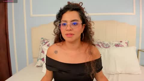 Amanda Rios online show from May 16, 12:46 am
