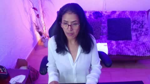 amandapeet online show from November 27, 9:06 pm