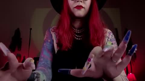 Snapshot of amanita__pantherina chatting on January 24, 9:17 am Goddess Amanita online show from January 24, 9:17 am
