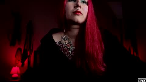 Snapshot of amanita__pantherina chatting on October 13, 11:02 am Goddess Amanita online show from October 13, 11:02 am