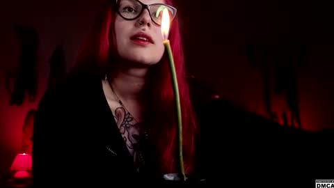 Snapshot of amanita__pantherina chatting on October 1, 1:49 pm Goddess Amanita online show from October 1, 1:49 pm