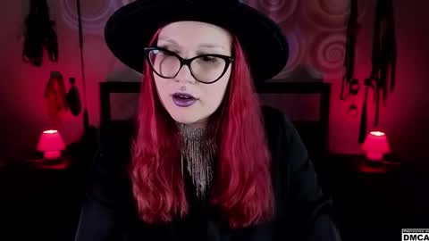Snapshot of amanita__pantherina chatting on February 6, 10:04 am Goddess Amanita online show from February 6, 10:04 am