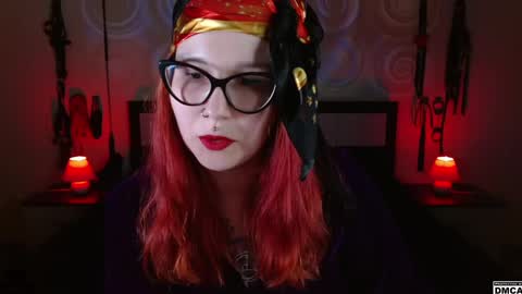 Snapshot of amanita__pantherina chatting on December 11, 2:44 pm Goddess Amanita online show from December 11, 2:44 pm