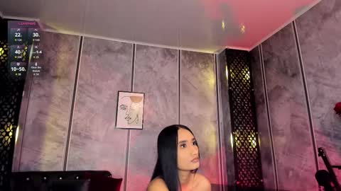 Snapshot of amara_lewiis chatting on October 14, 12:08 pm Amara Lewis online show from October 14, 12:08 pm