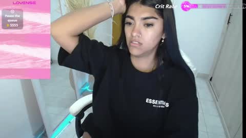 Snapshot of amara_silk chatting on September 26, 10:24 am amara_silk online show from September 26, 10:24 am