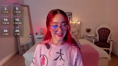 amaraa_couper1 online show from November 5, 4:18 am