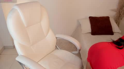 Amara online show from January 24, 1:24 am