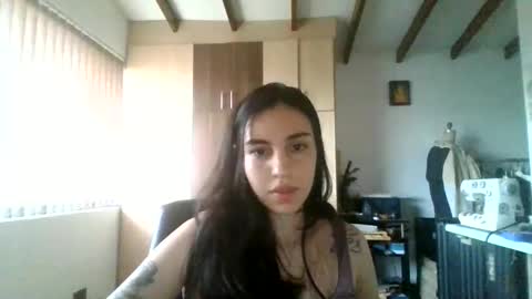 amarelay online show from June 4, 8:46 pm