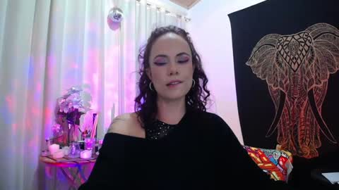 Snapshot of amatista_riveera chatting on January 6, 10:58 pm Amatista Next stream 9 DEC 1 PM COLOMBIAN TIME miss u and love u online show from January 6, 10:58 pm