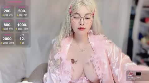 yooo online show from February 22, 10:49 am