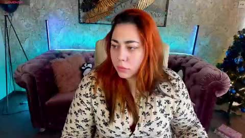 Snapshot of amazonkastar chatting on December 29, 7:39 am Ellie online show from December 29, 7:39 am