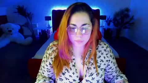 Snapshot of amazonkastar chatting on March 8, 10:13 pm Ellie online show from March 8, 10:13 pm