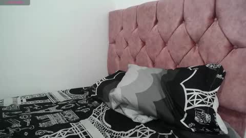 ambar_love22 online show from January 13, 7:10 pm