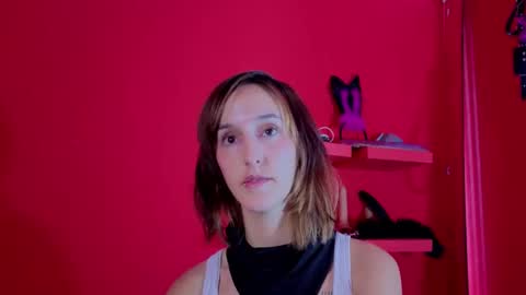 ambar_roux1 online show from October 20, 2:09 pm