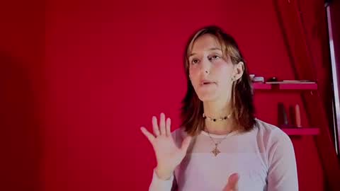 ambar_roux1 online show from September 12, 9:44 pm