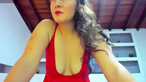 Ambar  online show from December 5, 4:52 pm