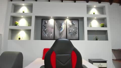 Snapshot of ambar_sex10 chatting on September 22, 12:36 pm Ambar online show from September 22, 12:36 pm