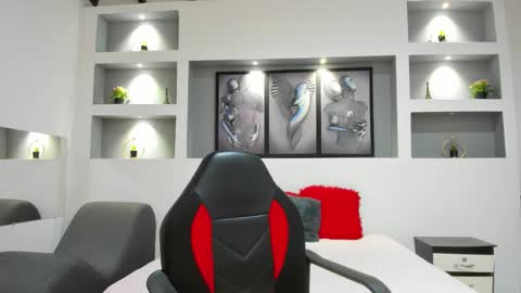 Snapshot of ambar_sex10 chatting on September 24, 1:10 pm Ambar online show from September 24, 1:10 pm