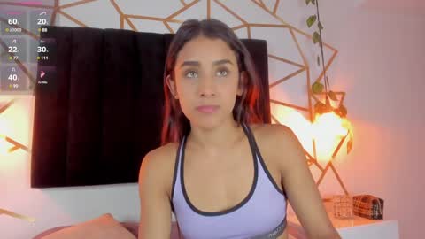 Snapshot of ambeer_rousess chatting on February 2, 12:46 pm Amber online show from February 2, 12:46 pm