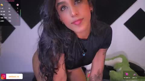 Snapshot of ambeer_rousess chatting on October 10, 2:49 am Amber online show from October 10, 2:49 am