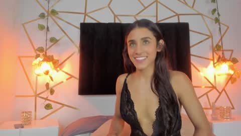 Snapshot of ambeer_rousess chatting on January 27, 7:56 pm Amber online show from January 27, 7:56 pm