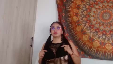 Amber  online show from October 29, 4:53 pm