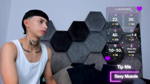 Amber  online show from March 8, 2:05 pm