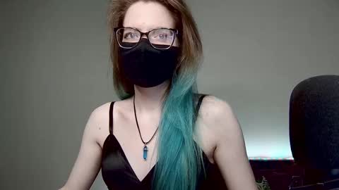 Amber non-nude model online show from February 4, 1:12 am