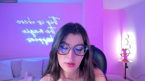 Amber  online show from January 12, 5:44 pm