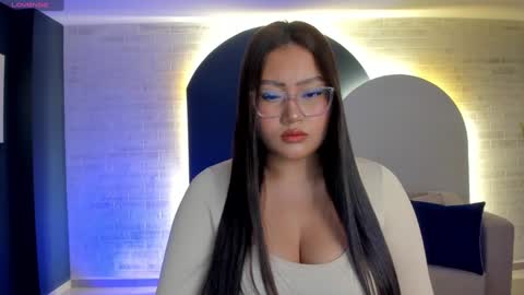 Snapshot of amberlewis_ chatting on January 26, 10:57 pm Amber online show from January 26, 10:57 pm