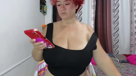 Snapshot of amberlissi chatting on February 10, 2:26 pm LISSY online show from February 10, 2:26 pm