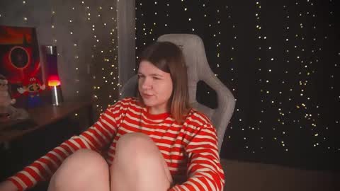 Snapshot of amberlyyy chatting on October 15, 3:20 am my name is Sonya but you can call me your favorite girl 3 online show from October 15, 3:20 am