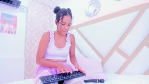 Snapshot of amberr_sweet_ chatting on September 26, 11:02 pm Amberr Sweet online show from September 26, 11:02 pm