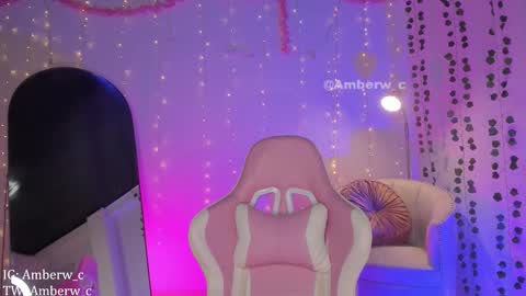 IG - TW Amberw c online show from January 17, 1:13 am