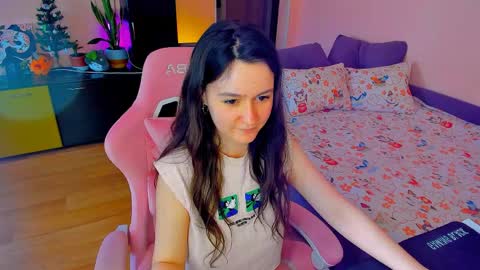 Eileen online show from May 2, 1:25 pm