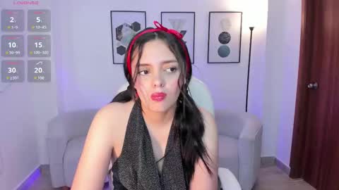 Snapshot of amelia_cheerry chatting on March 3, 11:47 am amelia online show from March 3, 11:47 am